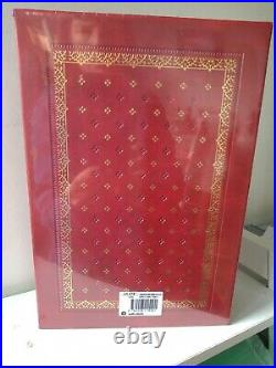 A Game of Thrones (A Song of Ice and Fire, Book 1), DELUXE LEATHER SLIPCASE
