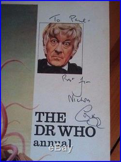 Dr Doctor Who Annual The Pink One Autograph by Jon Pertwee and Nicholas Courtney
