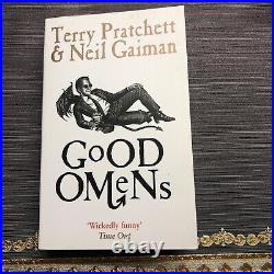 Good Omens by Neil Gaiman, Terry Pratchett (1991, Paperback) Signed