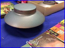 Original 1967 Invaders TV Show Aurora flying saucer model kit comic book lot