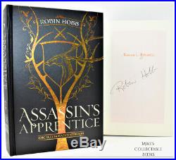 SIGNED! Assassin's Apprentice Illustrated Ed Farseer Book Robin Hobb NEW +COA