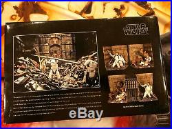 Star Wars Gentle Giant Trash Compactor Book Ends 108 of 1100 2010 Complete