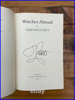 Witches Abroad Terry Pratchett Signed 1st Edition (1991) Hardback